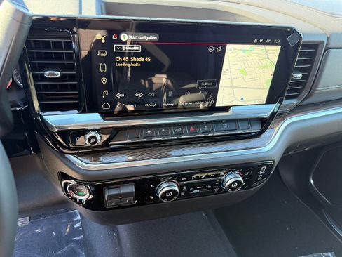 New 2026 GMC Sierra 1500 Elevation image 12