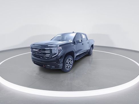 Used 2025 GMC Sierra 1500 AT4 w/ AT4 Premium Package image 5