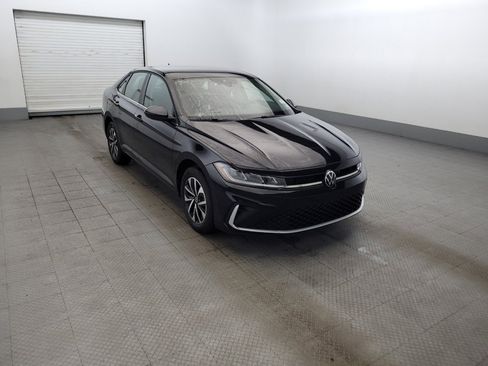 Used 2025 Volkswagen Jetta S FWD image 13