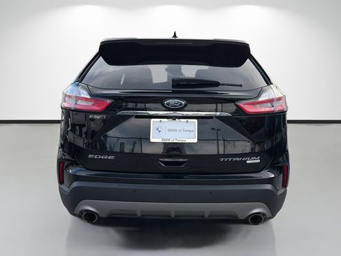 Used 2020 Ford Edge Titanium image 4