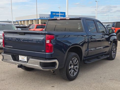 Used 2021 Chevrolet Silverado 1500 LT RWD image 3