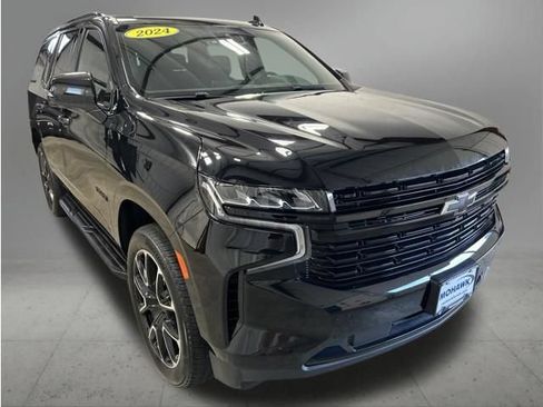Used 2024 Chevrolet Tahoe RST w/ Luxury Package AWD/4WD image 7