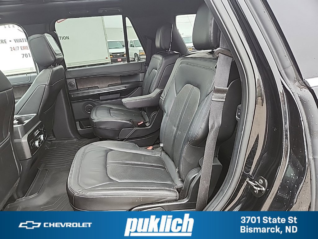 Used 2018 Ford Expedition Limited w/ Equipment Group 302A AWD/4WD image 42