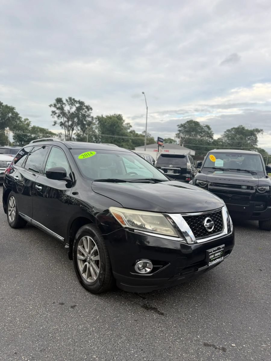 Used 2014 Nissan Pathfinder SL w/ SL Premium Package AWD/4WD image 6