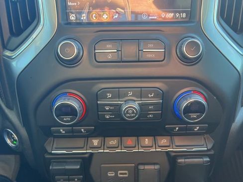 Used 2020 Chevrolet Silverado 2500 LT w/ Convenience Package image 22