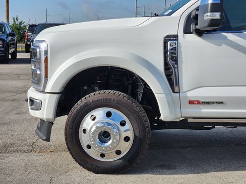 New 2026 Ford F450 Platinum w/ Platinum Plus Package AWD/4WD image 7
