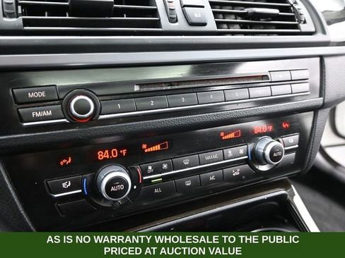 Used 2013 BMW 528i Sedan image 34