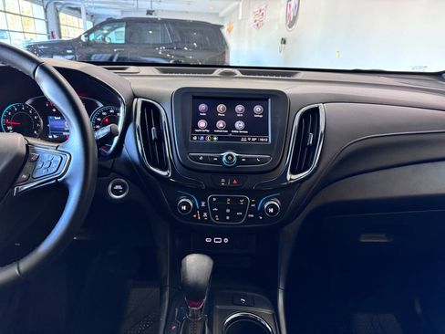 Certified 2024 Chevrolet Equinox RS AWD/4WD image 16