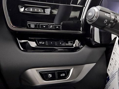 New 2026 Lexus RX 350h AWD/4WD image 22