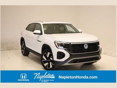 Used 2025 Volkswagen Atlas Cross Sport SE w/ Panoramic Sunroof Package