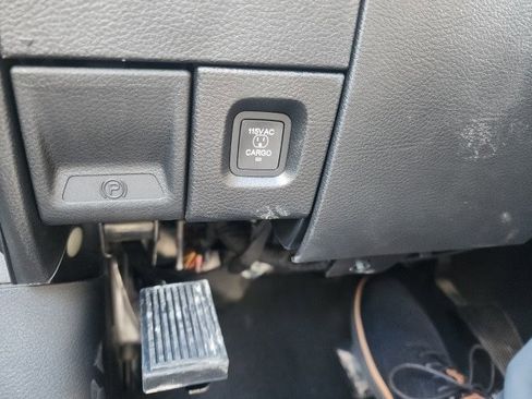 New 2025 RAM 2500 Tradesman image 16