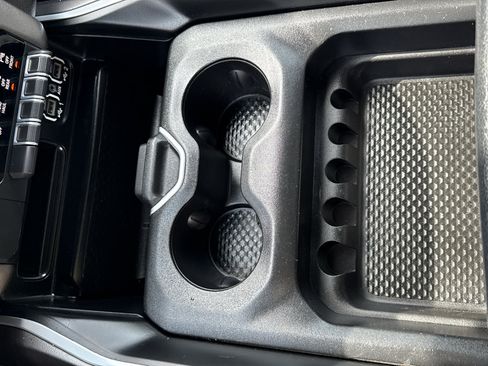 Used 2020 RAM 1500 Big Horn AWD/4WD image 23