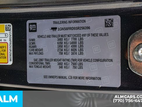 Used 2025 Chevrolet Suburban Premier AWD/4WD image 66