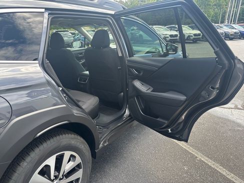 New 2025 Subaru Outback Premium image 37