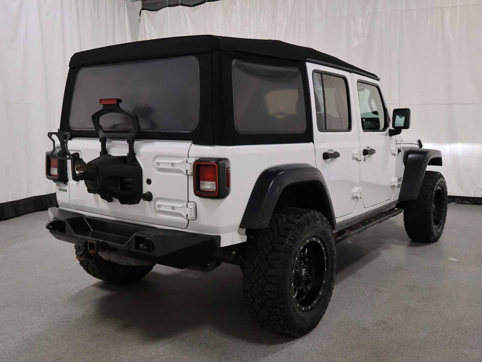 Used 2020 Jeep Wrangler Unlimited Sport S AWD/4WD image 8