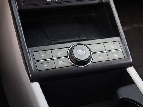 Used 2024 Hyundai Kona Limited FWD image 20
