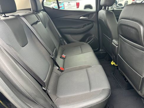 Used 2022 Buick Encore GX Select w/ Sport Touring Package FWD image 16