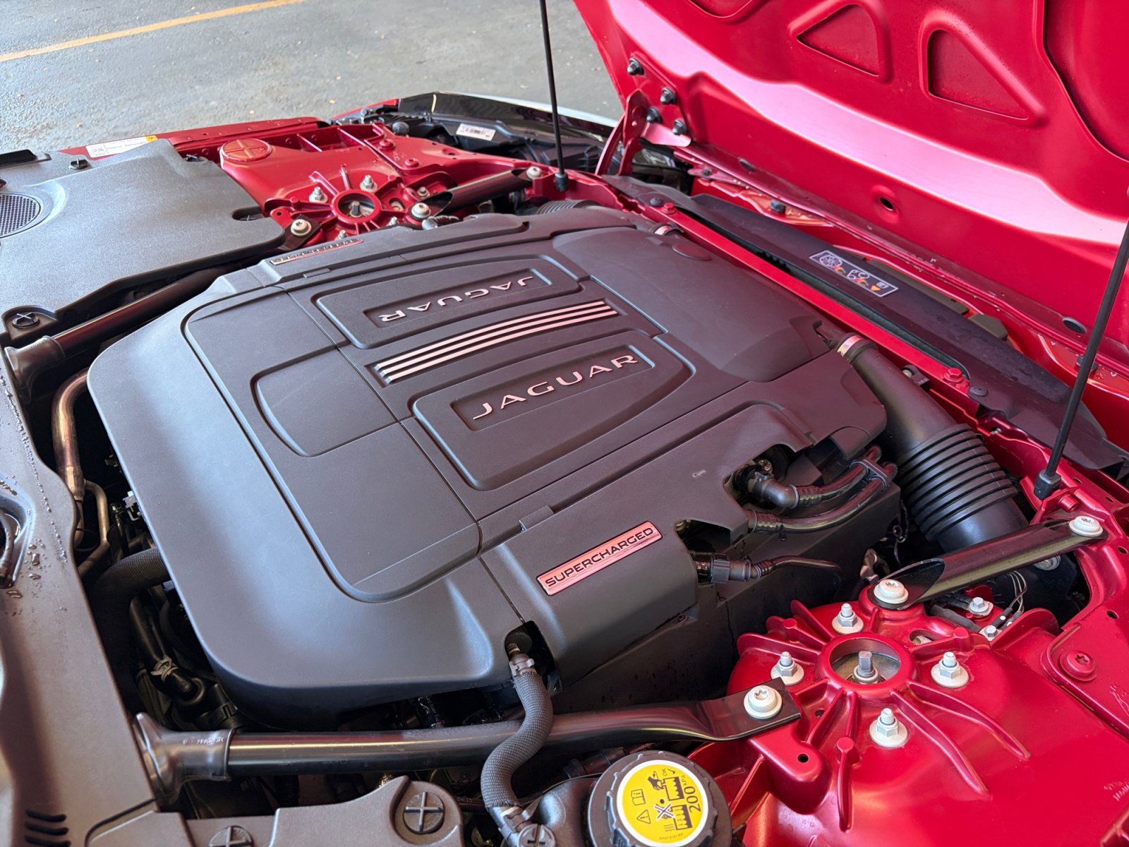 Used 2016 Jaguar F-TYPE Coupe RWD image 18