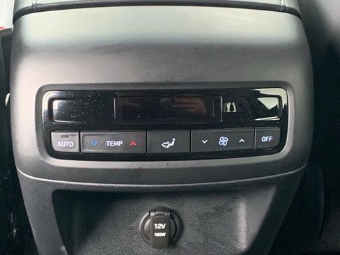 Used 2025 Hyundai Palisade SEL image 16