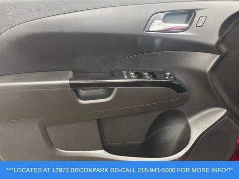 Used 2019 Chevrolet Sonic LT w/ Convenience Package FWD image 7
