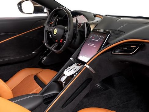 Used 2026 Ferrari Roma Spider RWD image 47