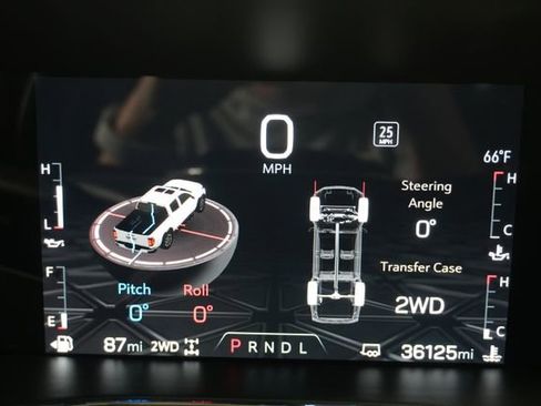 Used 2023 GMC Canyon Elevation w/ Convenience Package image 14