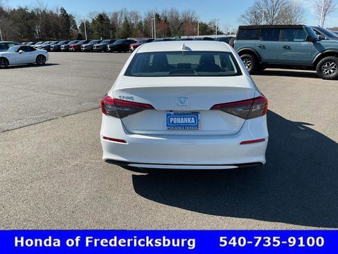 Used 2024 Honda Civic EX image 5