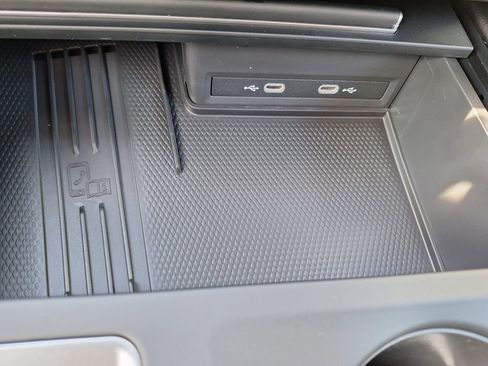 New 2026 Volkswagen Atlas Cross Sport SE image 17