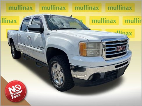 Used 2012 GMC Sierra 1500 SLE w/ All-Terrain Package AWD/4WD image 1