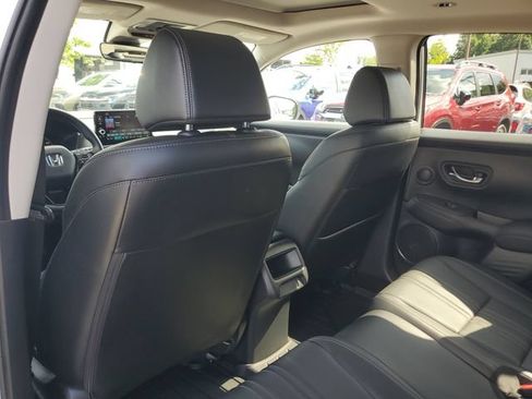 Used 2025 Honda HR-V EX-L image 11