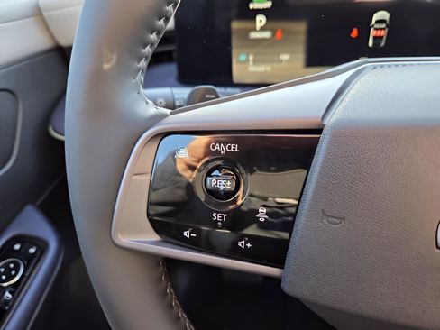 New 2026 Nissan Leaf SV+ image 19