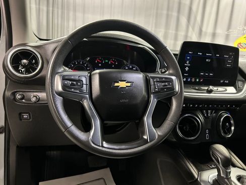 Used 2024 Chevrolet Blazer LT w/ Convenience Package image 15