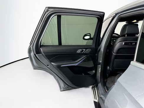 Used 2024 BMW X5 sDrive40i image 28
