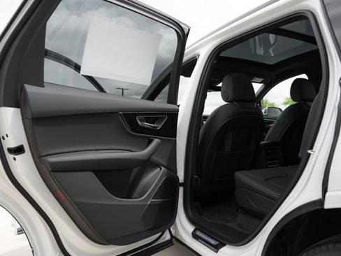 New 2026 Audi Q7 2.0T Premium AWD/4WD image 28