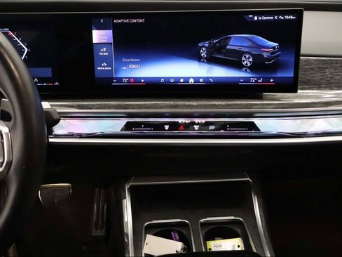 Used 2025 BMW 740i 740i image 10