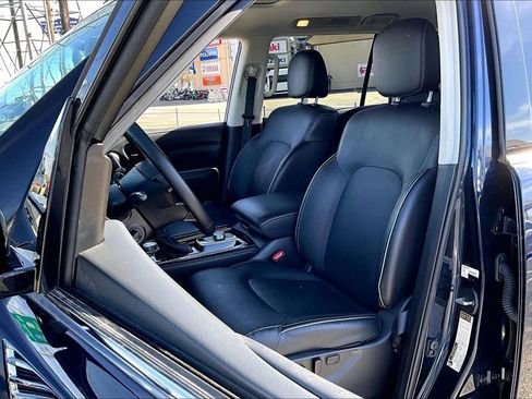 Certified 2024 INFINITI QX80 Luxe AWD/4WD image 35
