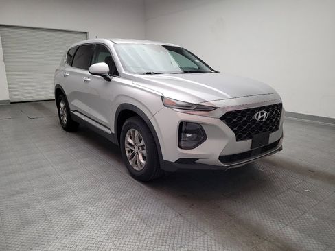 Used 2019 Hyundai Santa Fe SE image 13