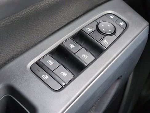Used 2024 Nissan Pathfinder Rock Creek AWD/4WD image 22