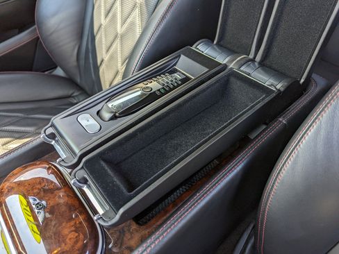 Used 2014 Bentley Continental GT Speed image 25