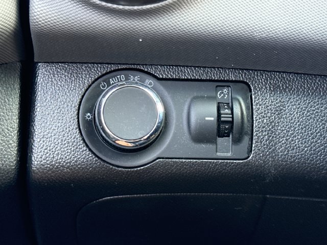 Used 2013 Chevrolet Sonic LT FWD image 30