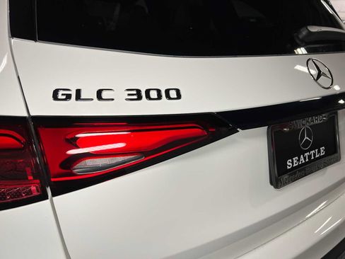 New 2026 Mercedes-Benz GLC 300 4MATIC image 14
