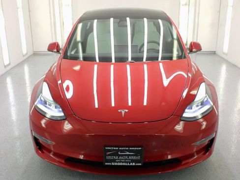 Used 2021 Tesla Model 3 Standard Range Plus RWD image 3