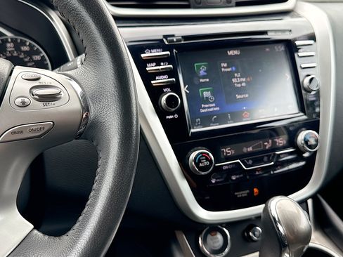 Used 2017 Nissan Murano Platinum w/ Platinum Technology Package FWD image 28