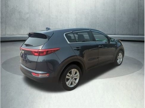 Used 2019 Kia Sportage LX image 6