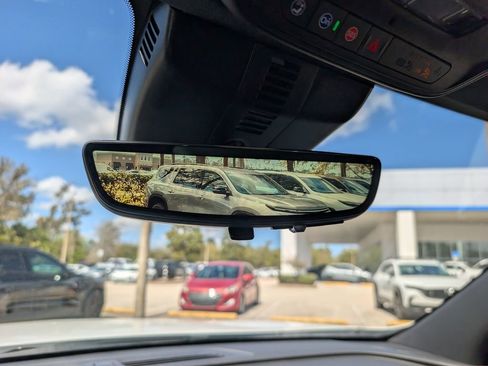 New 2026 Chevrolet Traverse LT image 28