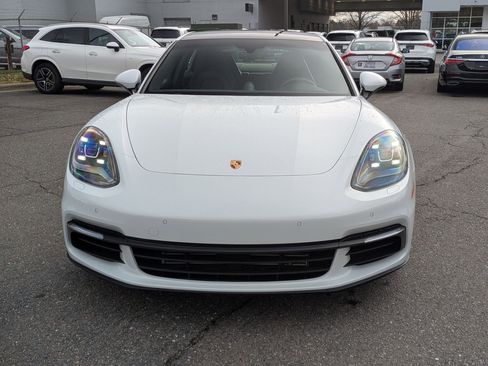 Used 2017 Porsche Panamera 4 image 7