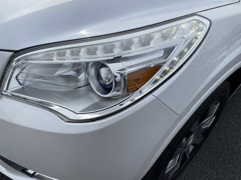 Used 2017 Buick Enclave Leather w/ Enclave Sport Touring Edition image 10