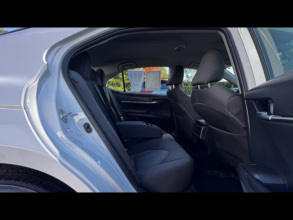 Certified 2024 Toyota Camry LE FWD image 25