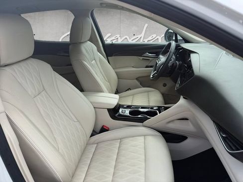 Used 2023 Buick Envision Avenir FWD image 24