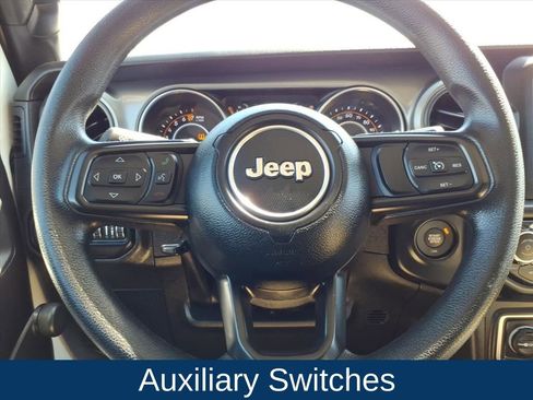 Used 2022 Jeep Wrangler Unlimited Willys image 12